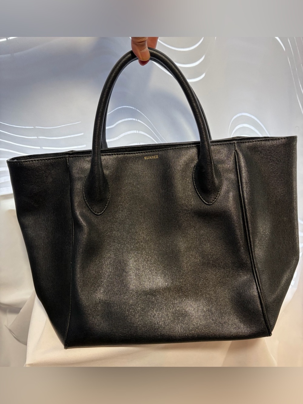 SUAREZ Black Leather Tote Bag
